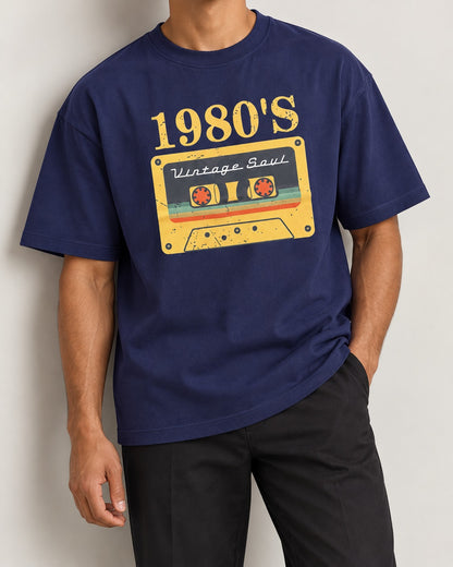 Klassisk 80'er-T-shirt i bomuld med grafisk tryk og droppede skuldre - Marineblå